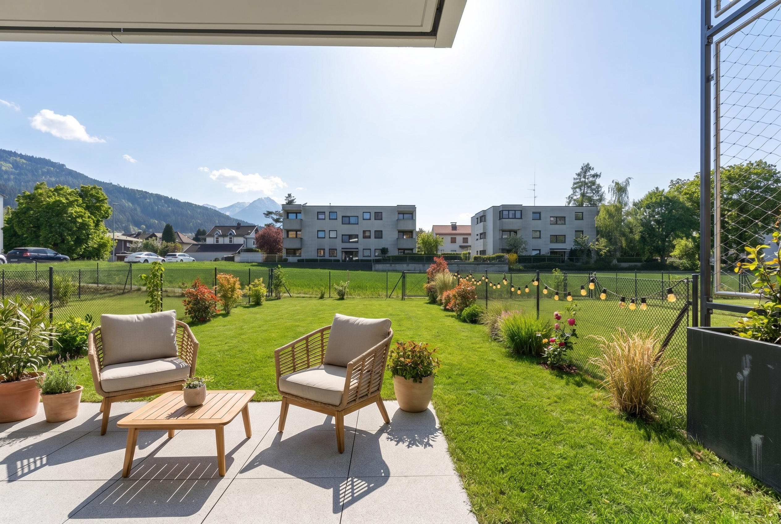 "Quality Living in Amras" Top 03